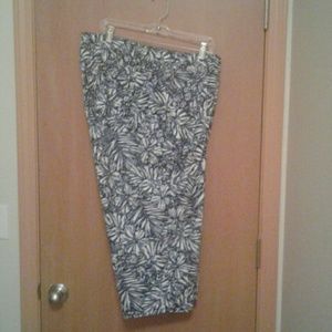 capri jeans/never worn